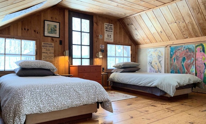 Alstead Cabin | Delightful rustic cabin with WiFi in Alstead