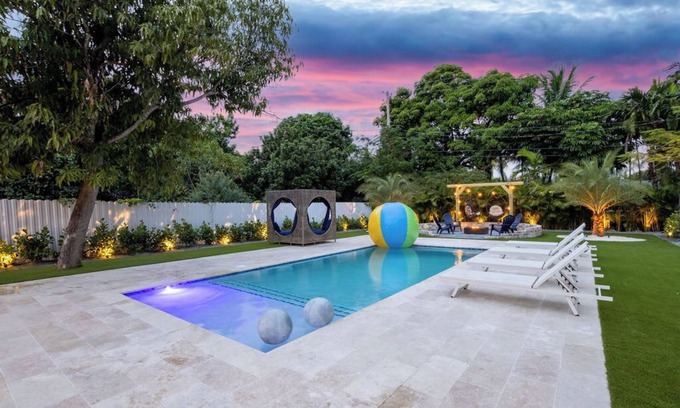 Highland Garden Villa | Delightful Villa w/Outdoor Kitchen+Fire Pit+Pool