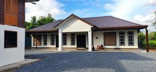 Changlun House | Delima Guesthouse 2 bedroom,1 toilet
