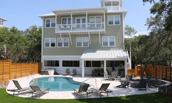 Gulf Trace House | 'Delta Dunes' Gulf Trace; 3 min walk to beach; private pool; renovated 2023; 4/4