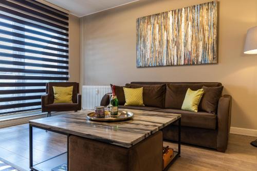 Wiederitzsch Apartment | Deluxe Apartment mit Tiefgarage in Nähe Messe-BMW-Porsche-DHL-Flughafen-Flugzeugwerk der Deutsche Aircraft