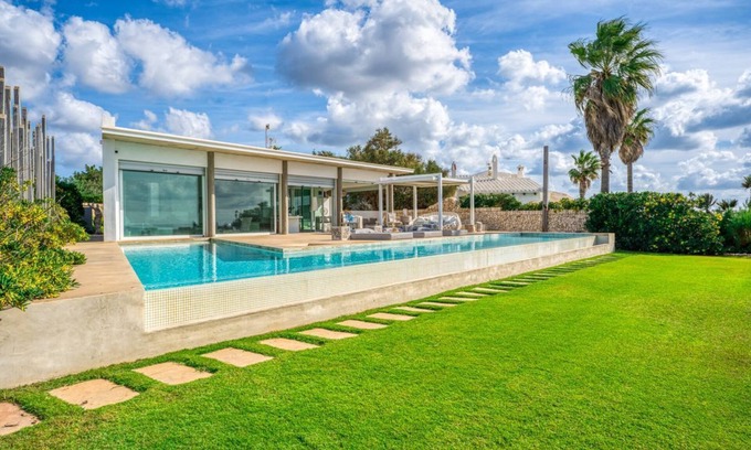 Cap d'en Font Villa | Deluxe Font Sea - Five Bedroom Villa, Sleeps 10