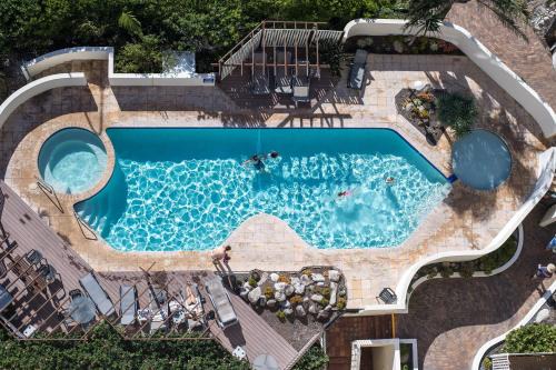 Coolum Beach Apartment | Deluxe Two Bedroom Apartment with Ocean Views