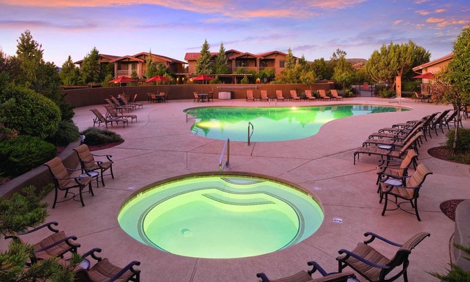 West Sedona Resort | Desert Resort perfect for Hiking Cathedral Rock with access to outdoor pool and hot tub