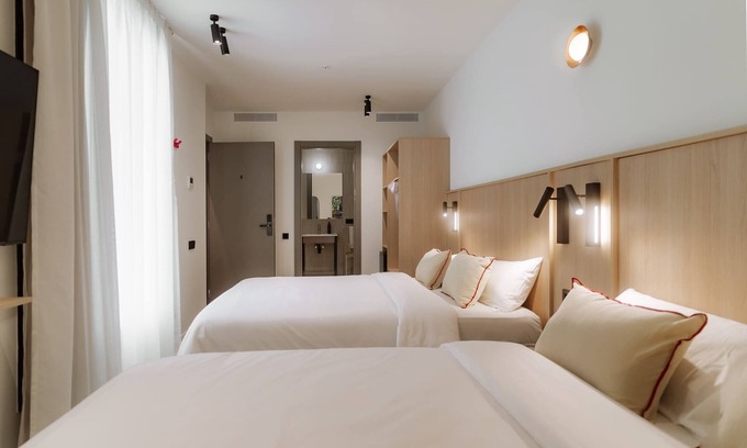L'Hospitalet de Llobregat Hotel | Design Suites by Olala Homes