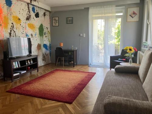 Szentimrevaros Apartment | designer fészek