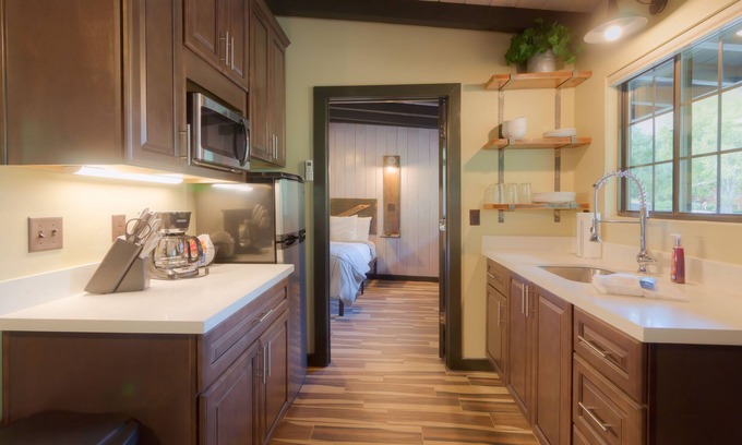 Sedona Apartment | Destination Oak Creek 2 1 Bedroom Apts by RedAwning
