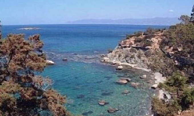 Mandria Villa | Detached Villa Sofia With Own Pool. Includes faster 4 mbps internet connection.