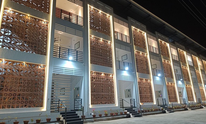 Kalapettai Hotel | Devaki Resort