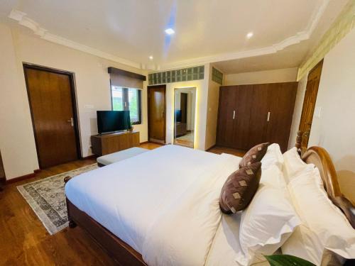Burhanilkantha Hotel | Devi Aura Villa