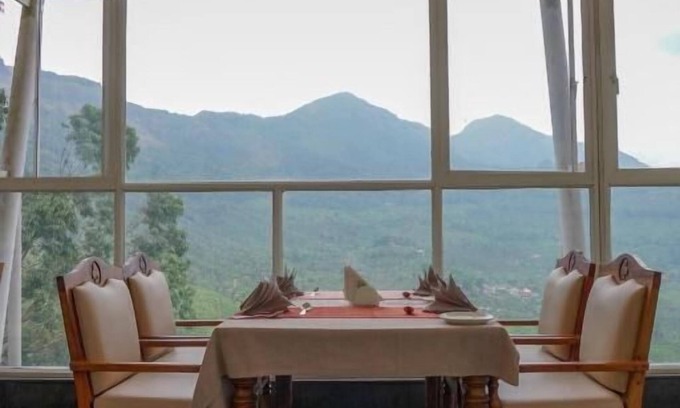 Pallivasal Hotel | Devonshire Greens