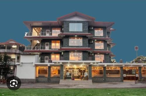 Ram Nagar Hotel | Dharamshala Paradise Sheela
