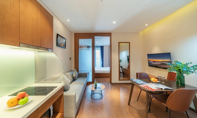 Phu Nhuan Apartment | DHTS Business Hotel & Apartment