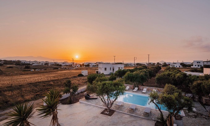 Mikri Vigla Bed & Breakfast | Diamantis studios apartments