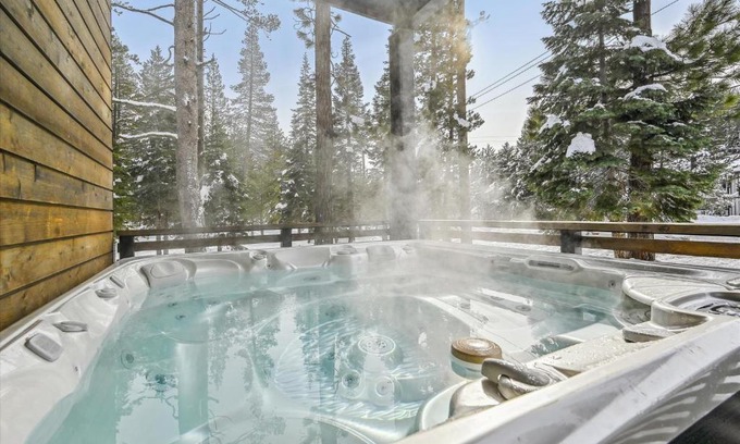 Olympic Valley House | Diamond Run at Palisades - Luxury Townhome, Ski Shuttle Pet Friendly and Hot Tub!