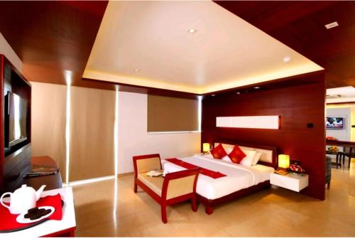 Nedumbassery Hotel | Diana Heights Luxury Hotel