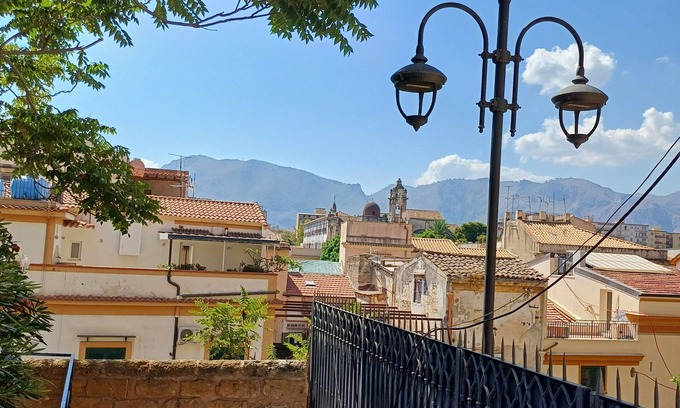 Palermo House | Difronte Palatina Chapel