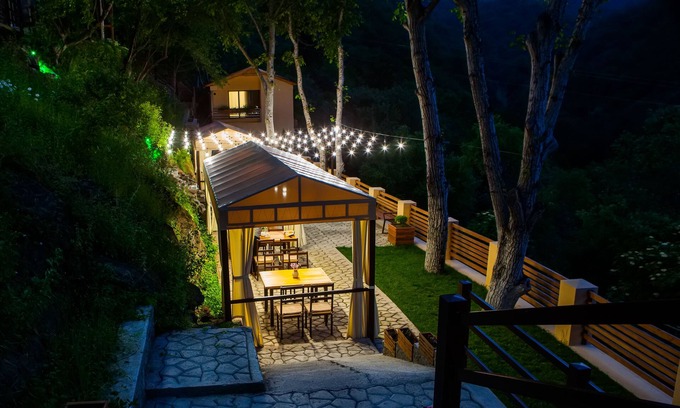Gosh Hotel | Dilivita Rest House