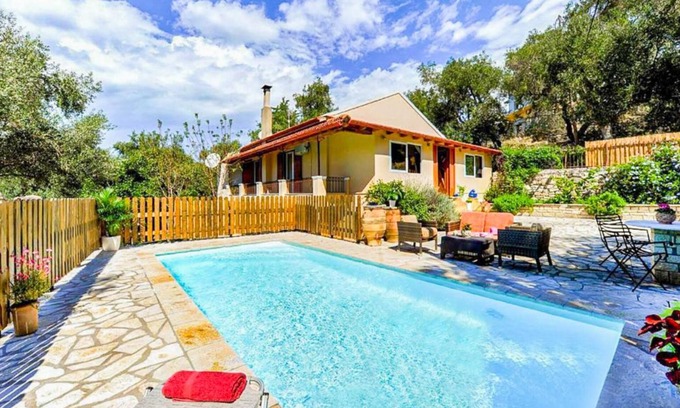 Lakka Villa | Dimitris Cottage - Two Bedroom Villa, Sleeps 4