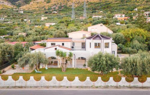 Carini House | Dimora Harmonia