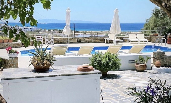 Agios Prokopios Apartment | Dinanaxos Studios