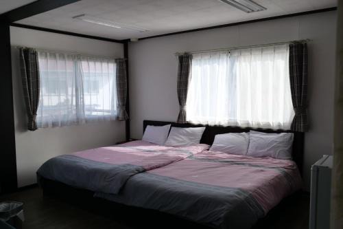 Shirahama House | Dining Pension Ezura