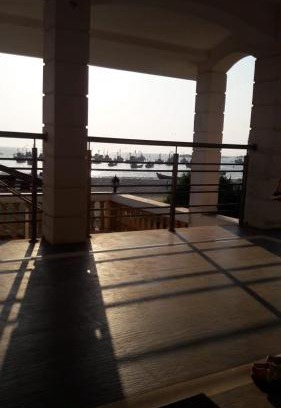 Devbag House | Dinoos Sea View