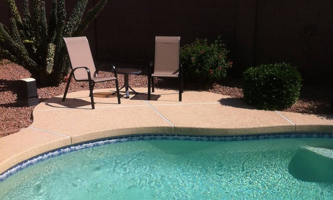 Canyon Trails House | Discounted! PERFECT and PRIVATE for 2 couples w/KING beds