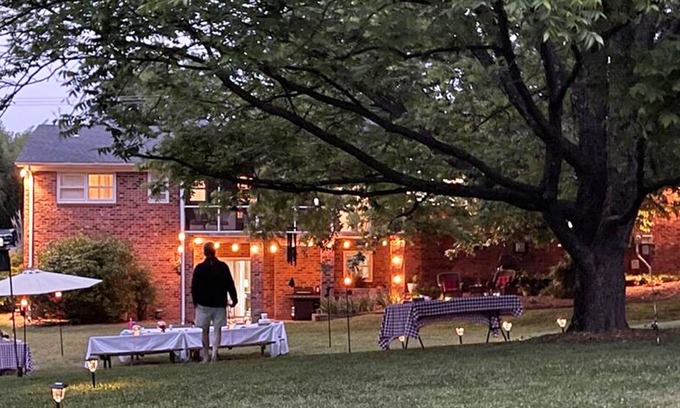 Greensboro House | Discover "RusticParaiso": Spacious Elegance and Serene Urban Countryside Retreat