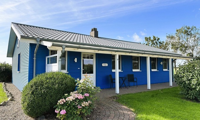 Emmelsbuell-Horsbuell House | "Discover Tranquility at Villa Deichblick Emmelsbüll: Your Perfect Getaway!"