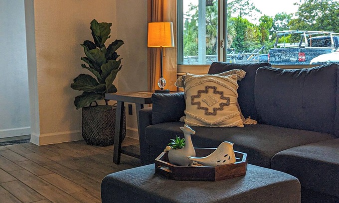 Riverview House | Discover Your Home Away from Home in Riverview