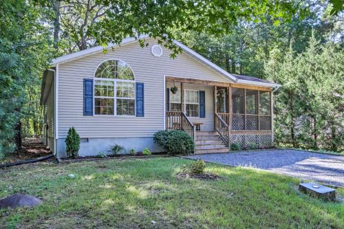 Ocean Pines House | Dog-Friendly Getaway 9 Mi to Ocean City Beach!