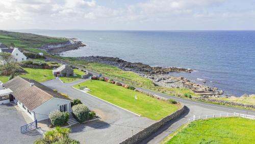 Fanore House | Dolphin Watch