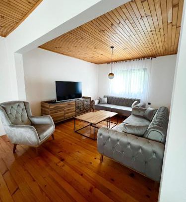 Popov Most House | Domacinstvo Paprica Tjentiste
