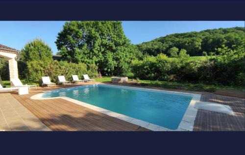 Saint-Hilaire-de-Lusignan Villa | Domaine de Bernassa - Intimité et calme au coeur de 20 hectares de nature