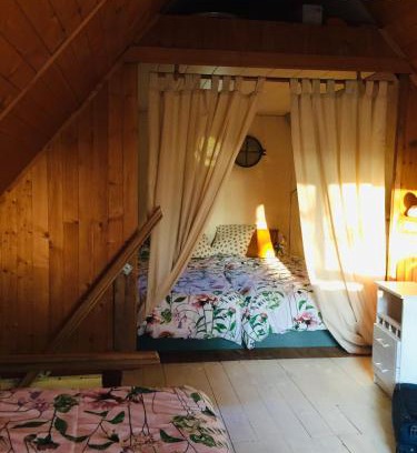 Przodkowo Cabin | Domek nad jeziorem Otalżyno