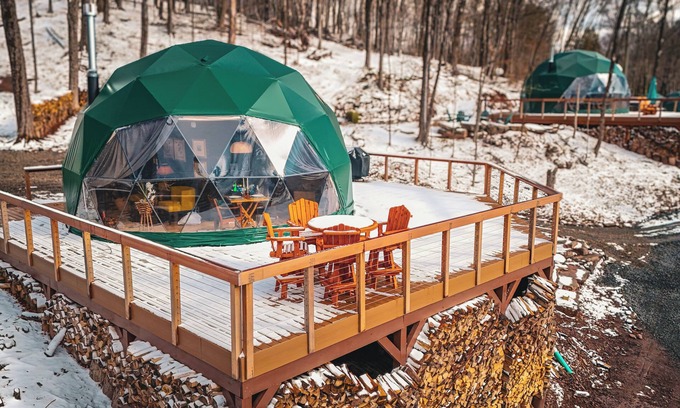Swan Lake Bed & Breakfast | Domes at Catskills a lakefront glamping adventure for adults