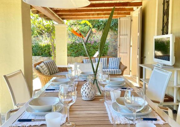 Notteri Villa | DOMUS MARIS Villa Charmant Porto Giunco Notteri VILLASIMIUS