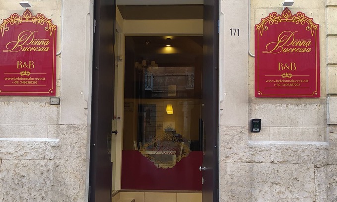 Bisceglie Bed & Breakfast | Donna Lucrezia B&B - Boutique Hotel Style