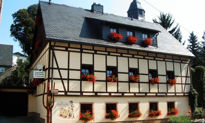 Thermalbad Wiesenbad House | Doppelzimmer-in-Wiesa