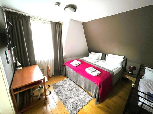 Boenningstedt House | Doppelzimmer, eigenes Bad, stadtnahe, ruhig, Airport nahe!