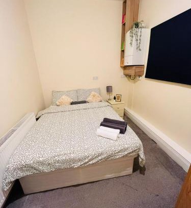 The Liberties House | Dormitorio Doble D08