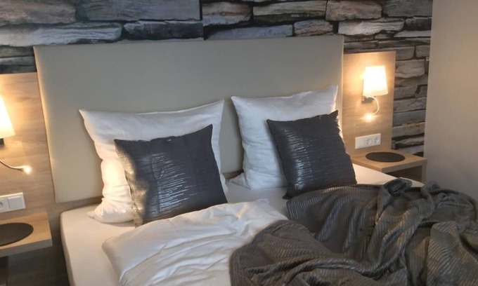 Brauneberg Cottage | Double Room - Winery Bastian - Your feel-good home