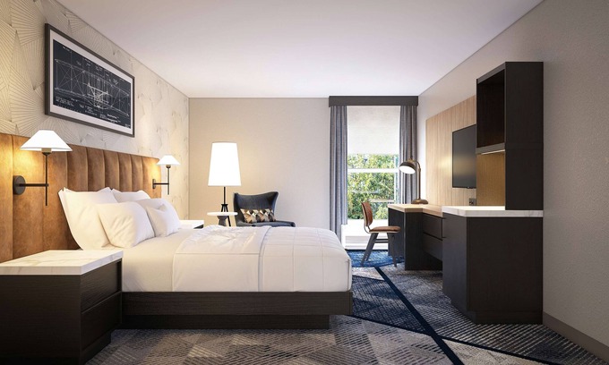 Fairborn Hotel | DoubleTree by Hilton Dayton Fairborn