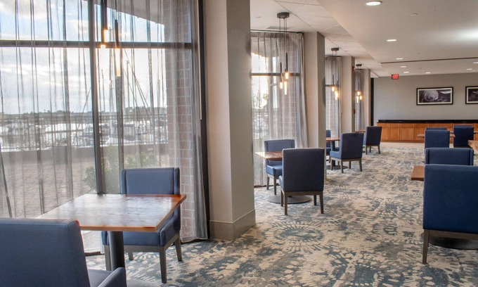 New Bern Hotel | DoubleTree by Hilton New Bern Riverfront