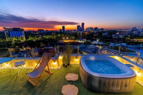 Sector 2 Apartment | Downtown Floreasca Penthouse with Jacuzzi&Sauna