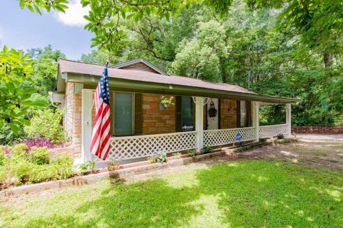 Mobile House | Dozing on Dog River- River Access Dock Yard