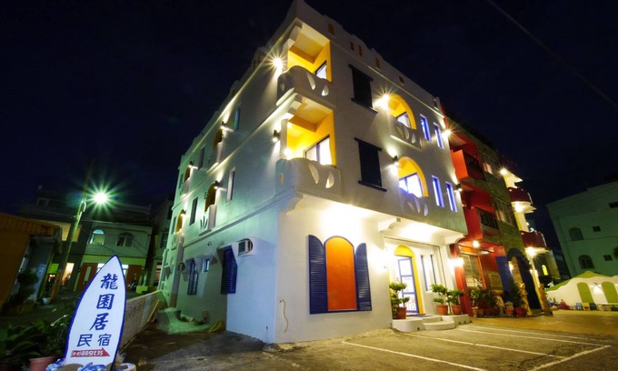 Sail Rock Beach House | Dragon Resort of Hotel