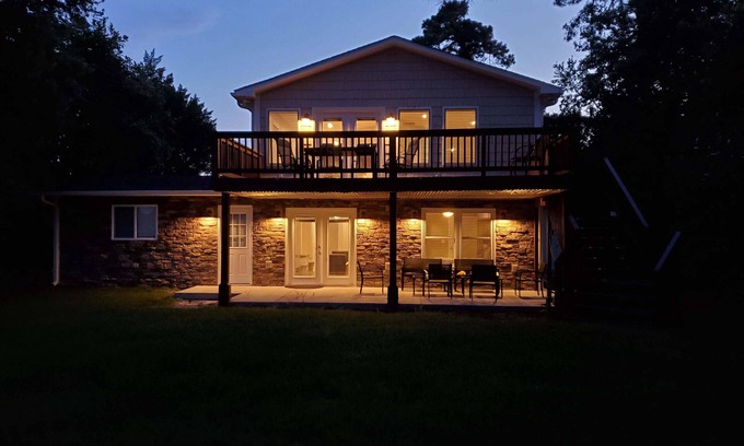 Fairfield Harbour House | Drake's Cove - Waterfront Oasis