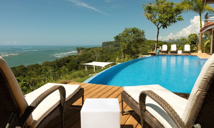 Playa Tortuga House | Dramatic Ocean View and Exclusive Island Beach - Ocean View Room #3